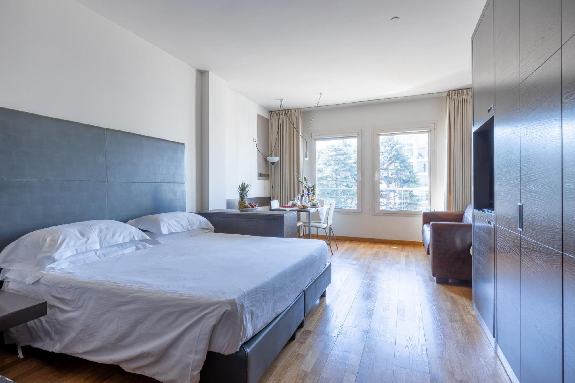 Wall Art Hotel & Residence Prato  Exterior photo